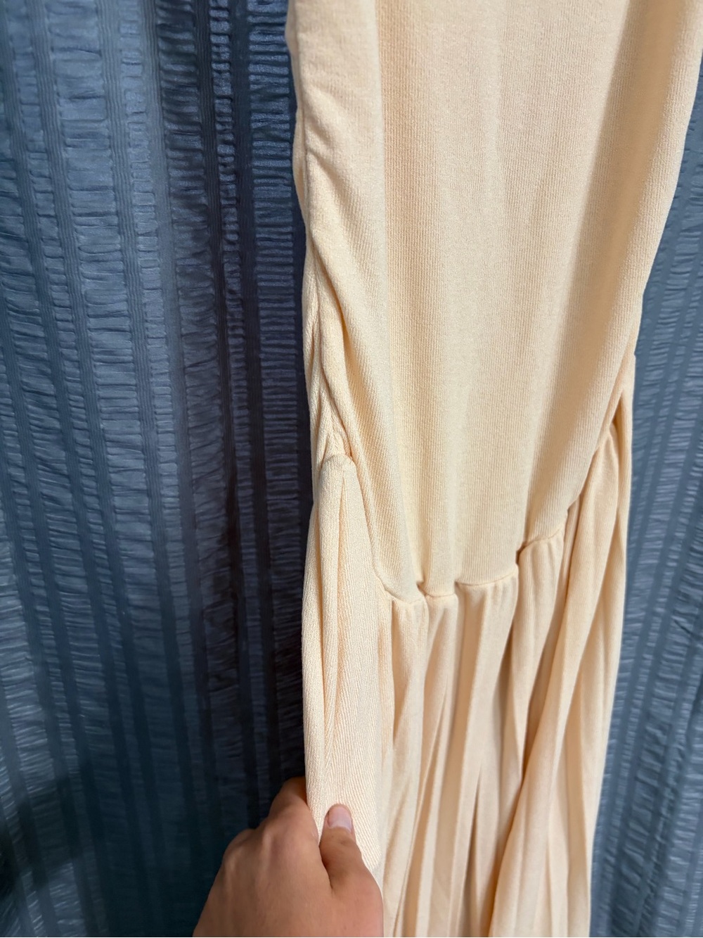 Lioness x REVOLVE Field of Dreams Cream off-the-shoulder maxi dress Small - Picture 6 of 14